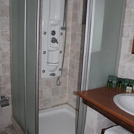 Guest house Daidalos 2*